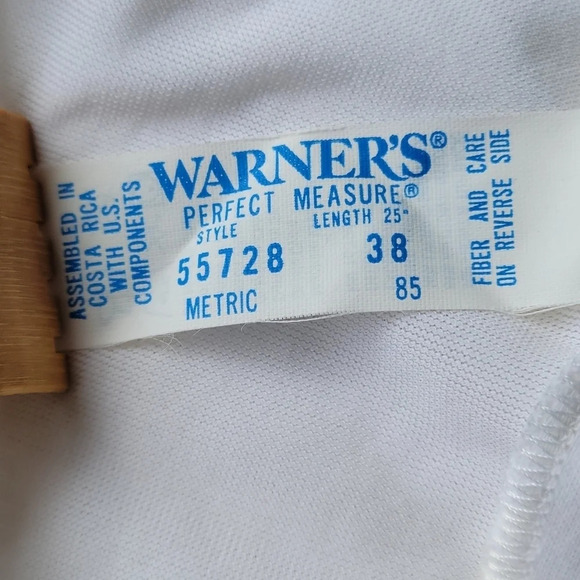 Vintage  Warners White Slip - Picture 7 of 7